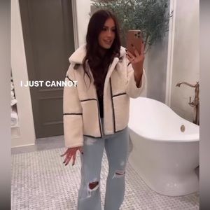 NWT ZARA lNSPlRED The Post Leilani Jacket